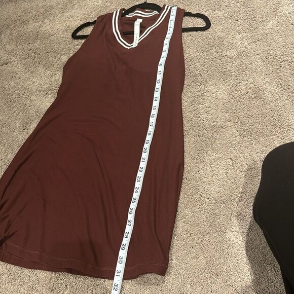 Rae Mode V Neck summer dress built in shelf bra! Size M - Picture 5 of 9